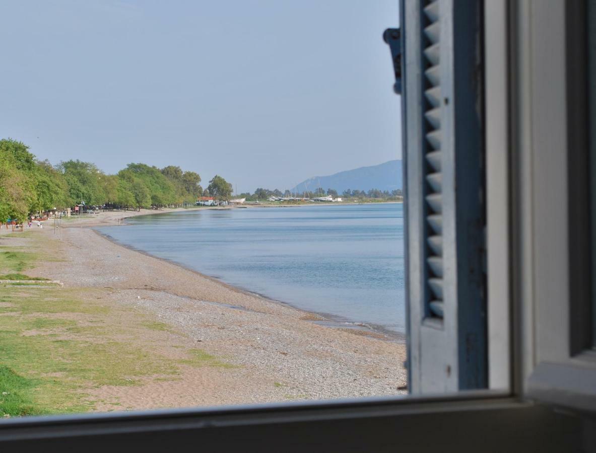 Villa "Pietra E Mare" Nafpaktos Екстериор снимка
