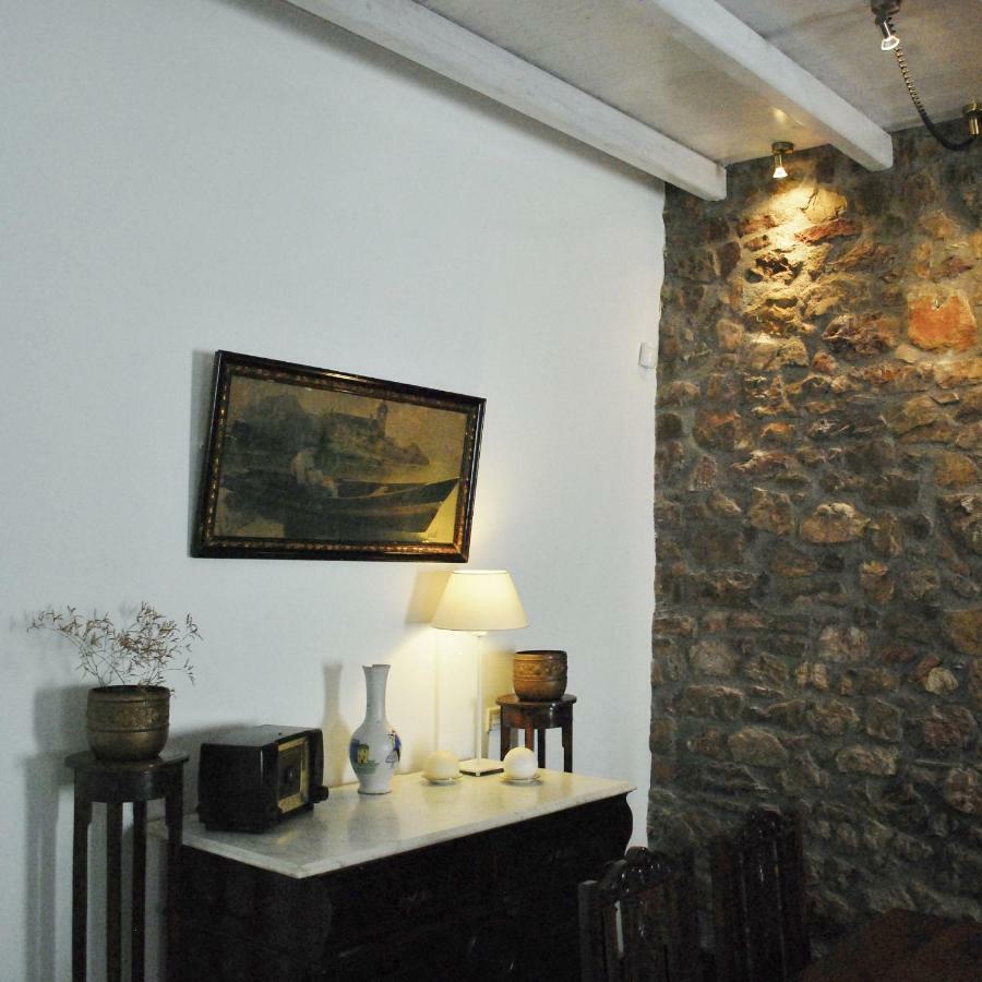 Villa "Pietra E Mare" Nafpaktos Екстериор снимка