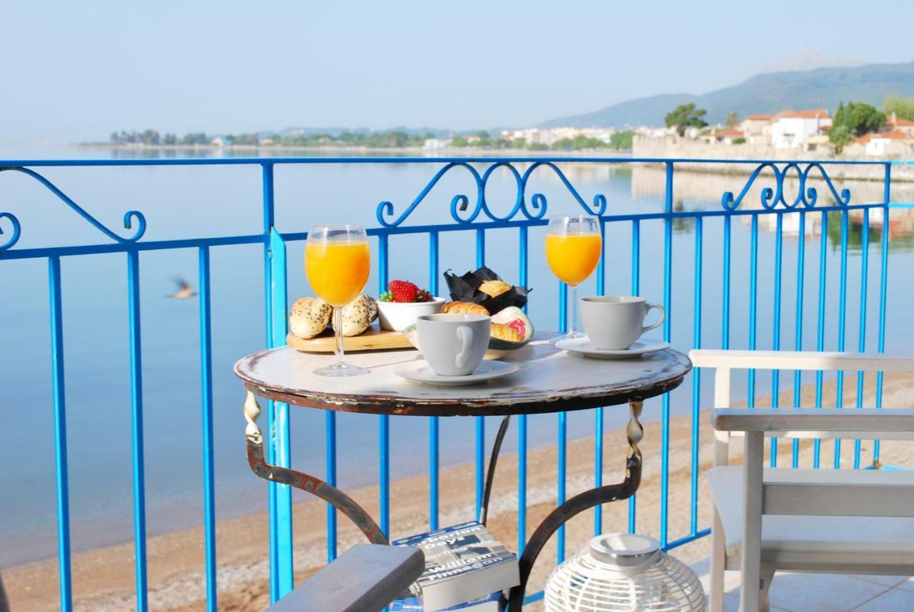 Villa "Pietra E Mare" Nafpaktos Екстериор снимка